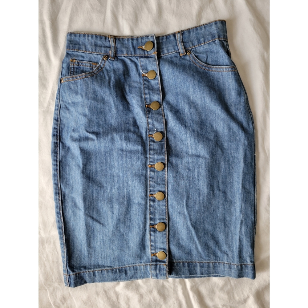 Denim skirt